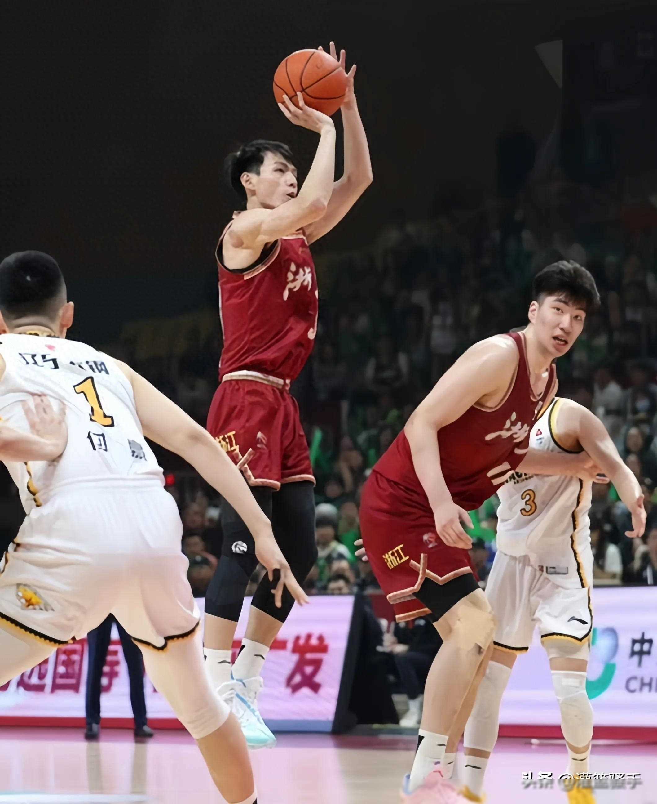 BB体育下载- cba录像费尔德全场回放高清 