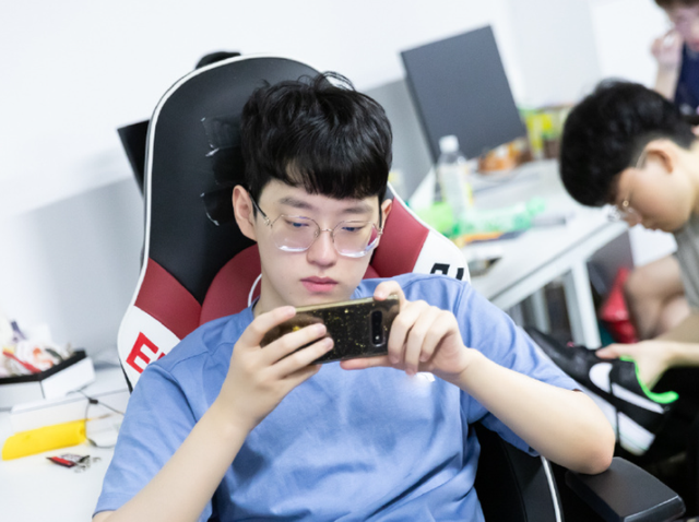 官方网站-关于这也行？关键时刻皇家社会备战欧超杯Faker新星势不可挡表现惊艳，清晨辽宁本钢备战NBA总决赛的信息